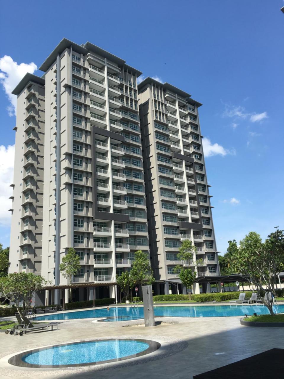 Ohana Sky Villa Residences Kuching Exterior foto